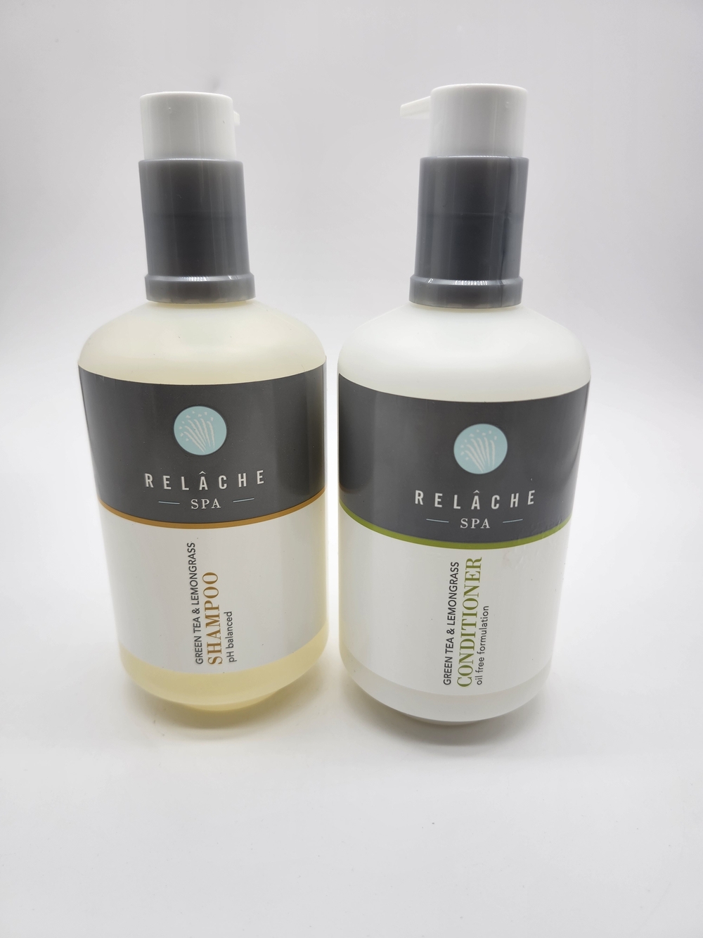 Relâche Spa Green Tea & Lemongrass Shampoo and Conditioner Set - Gray/White
